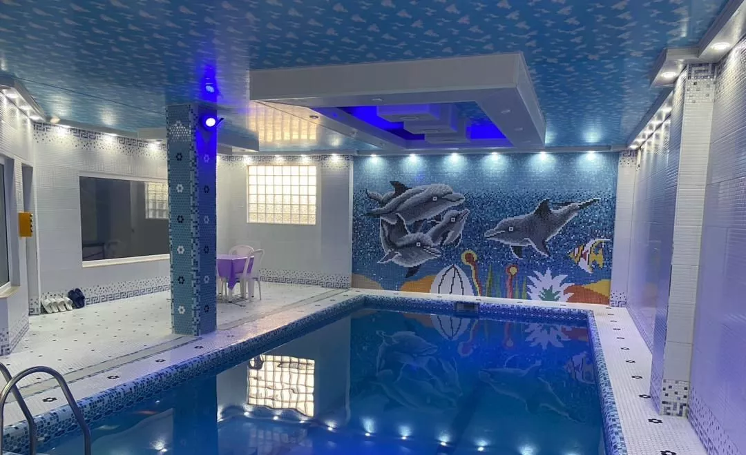 اجاره ویلااستخردارباجکوزی آب گرم فول امکانات