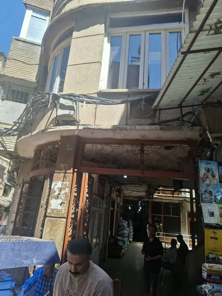 آگهی فروش قسمت ملکی سرای تجاری نصیری