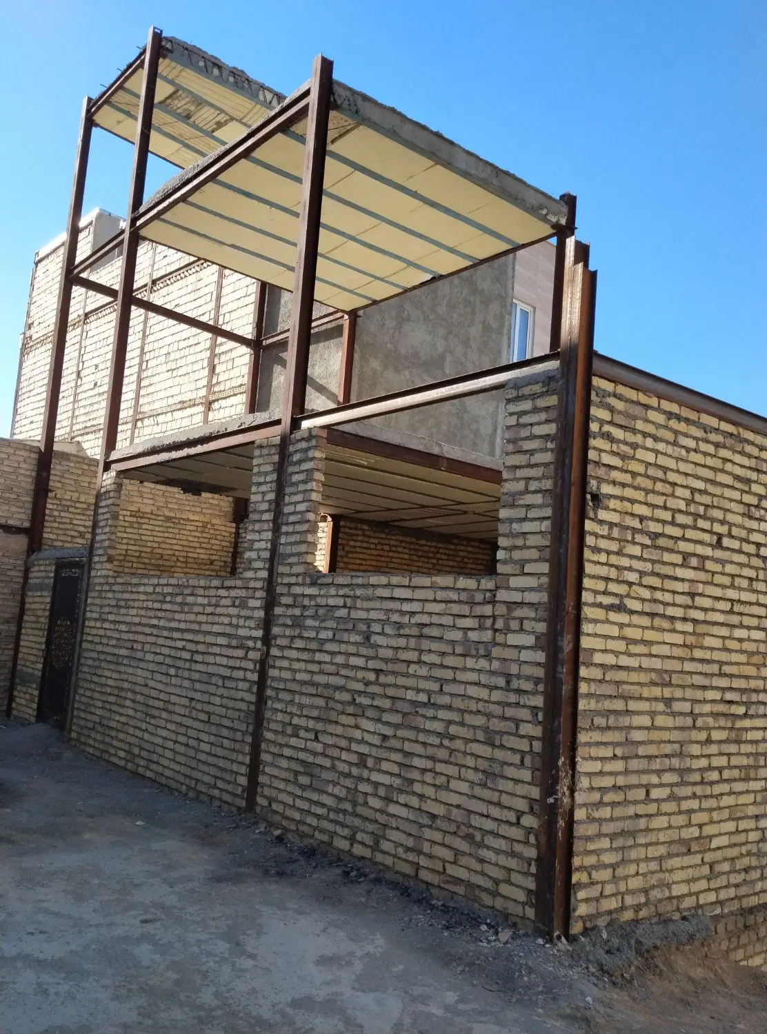 فروش ساختمان نیمه کاره