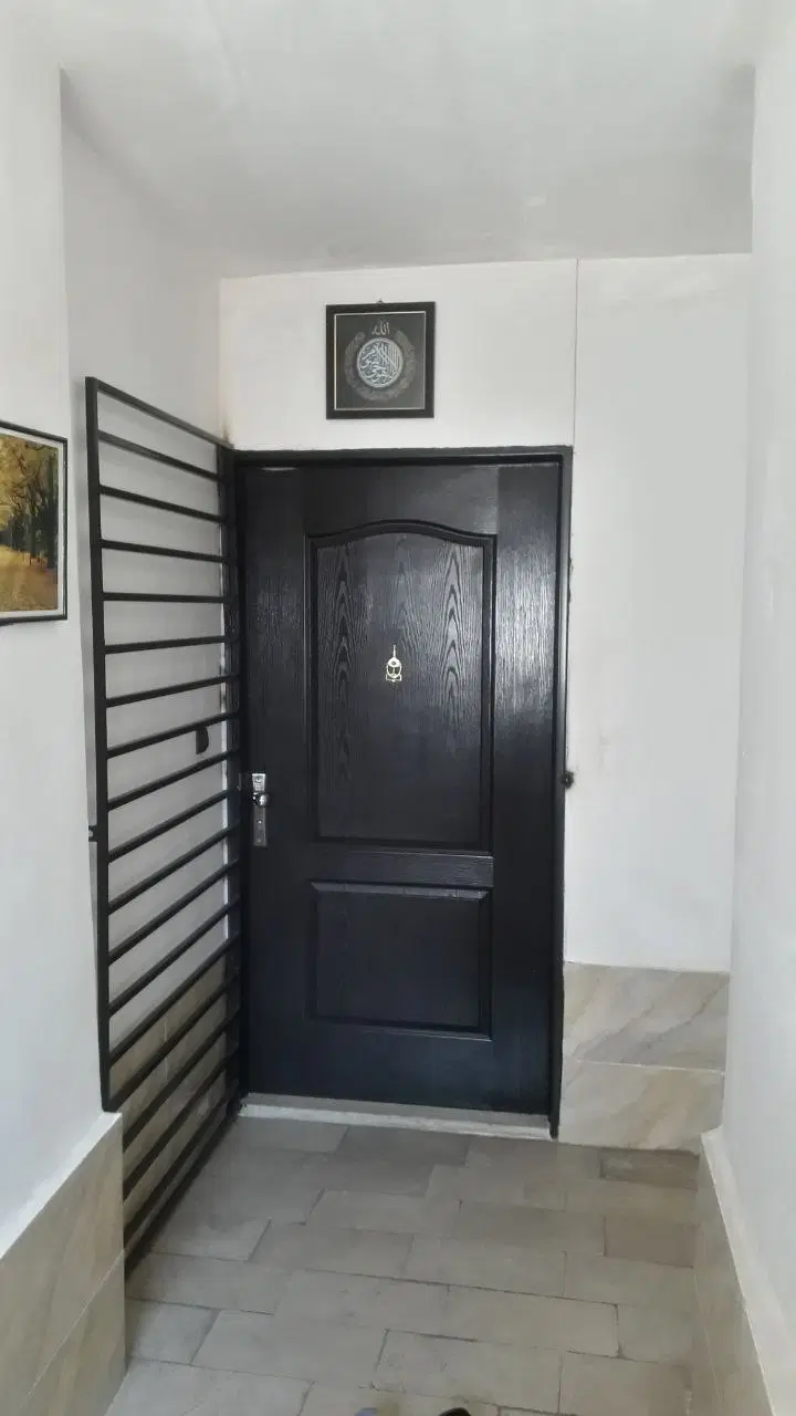 آپارتمان ۱۷۰ متری