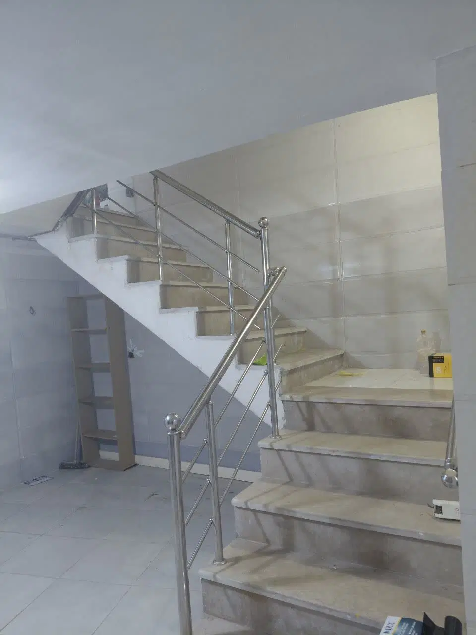 اجاره دفتر کار در خیابان منتظری