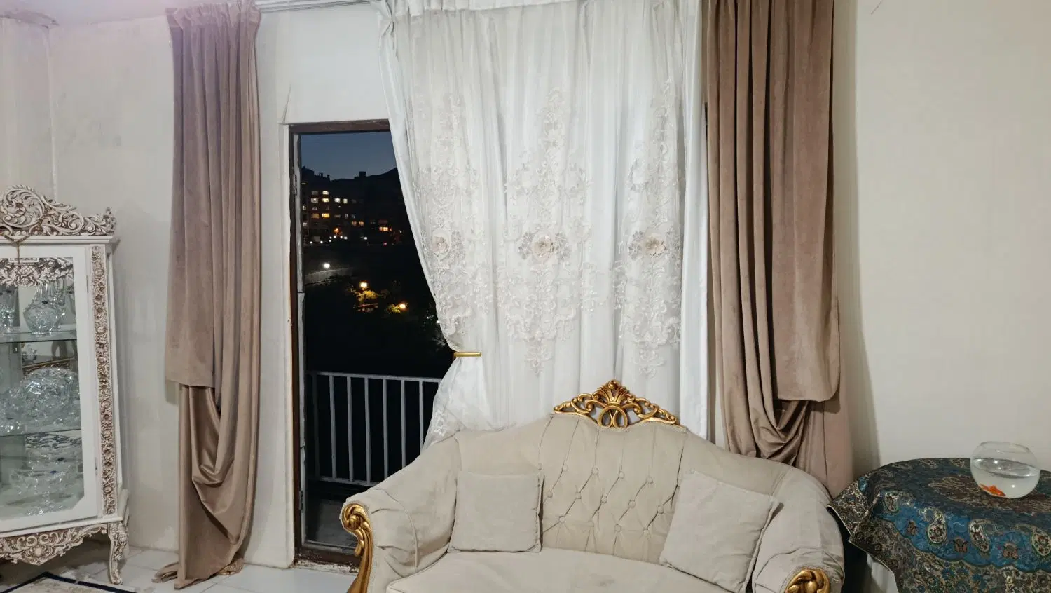 واحد ۵۰ متری در گلابدره ی خواب