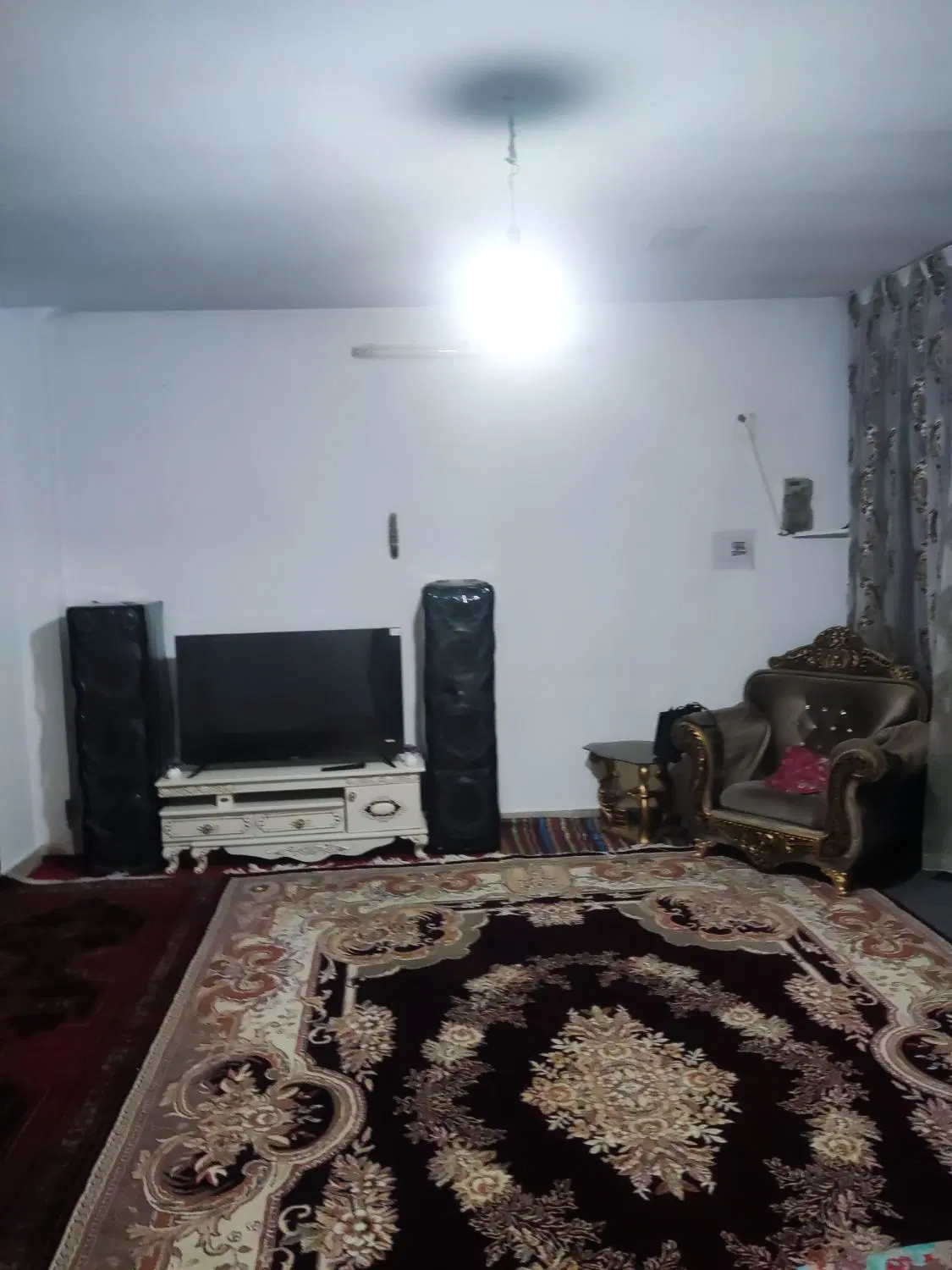 واحد فروشی