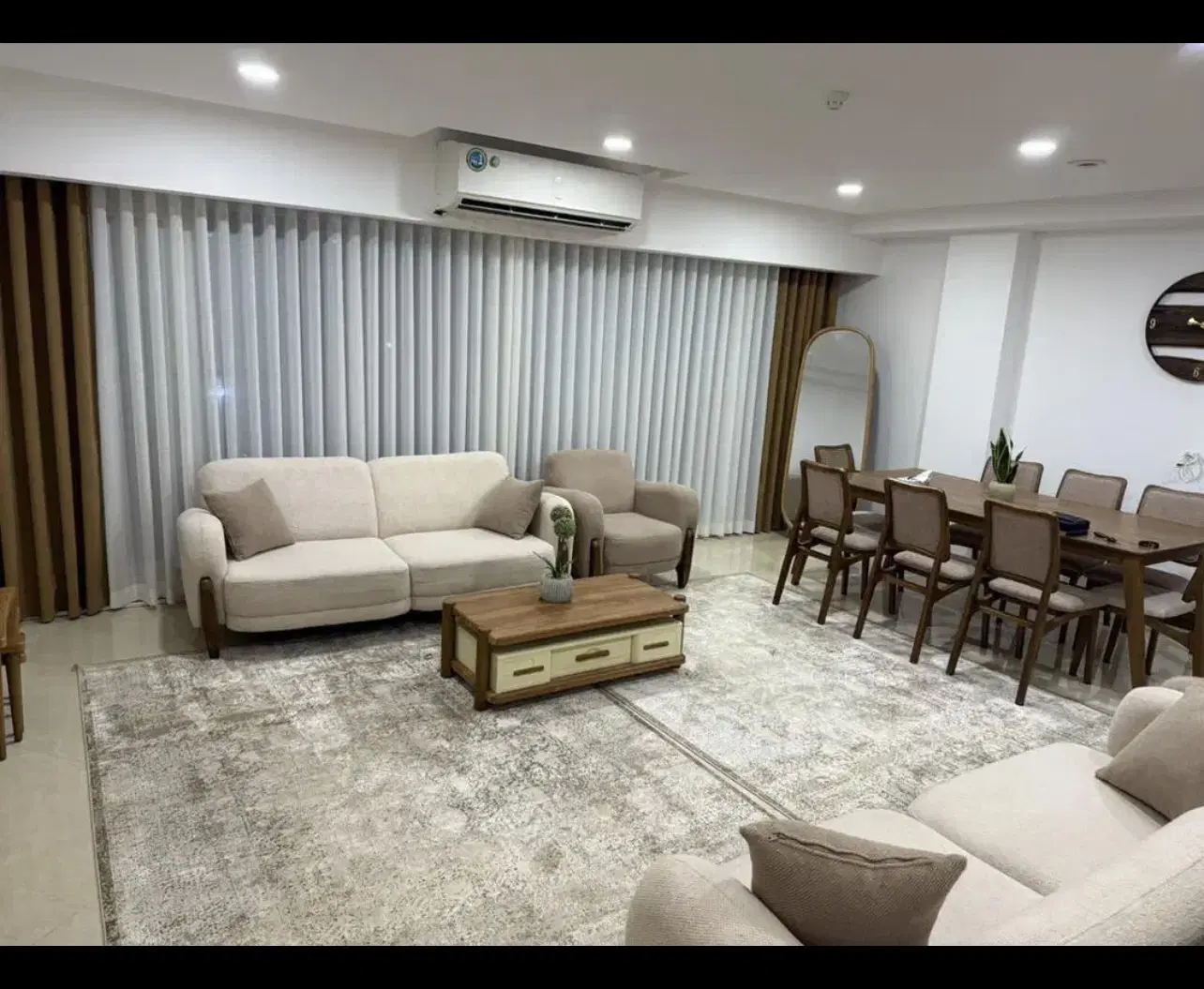 روما ۱۷۶ متر ۳ خواب بلوک C رو به جزیره