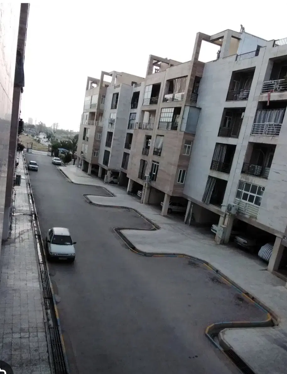 آپارتمان مسکونی حافظ برازجان