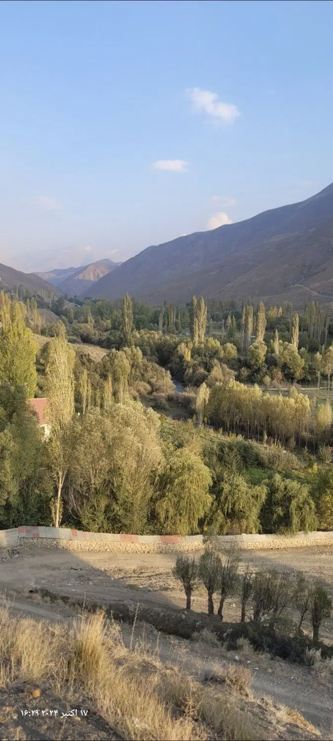 ۳۳۰متر زمین