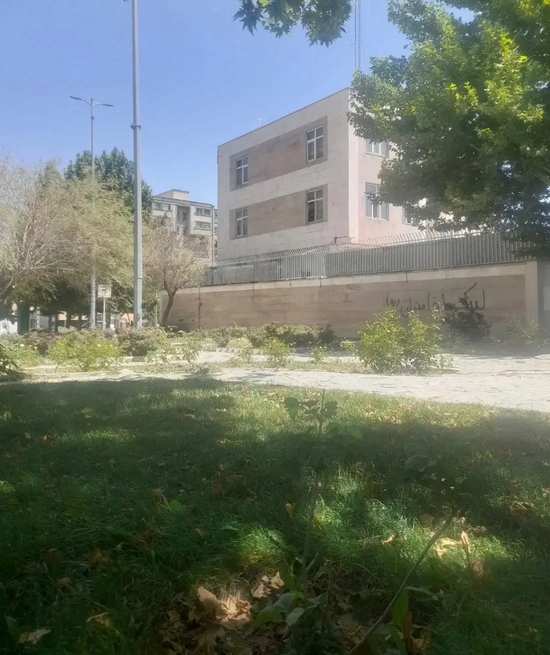 زمین منزل‌آب شهرک شهمراد آباد