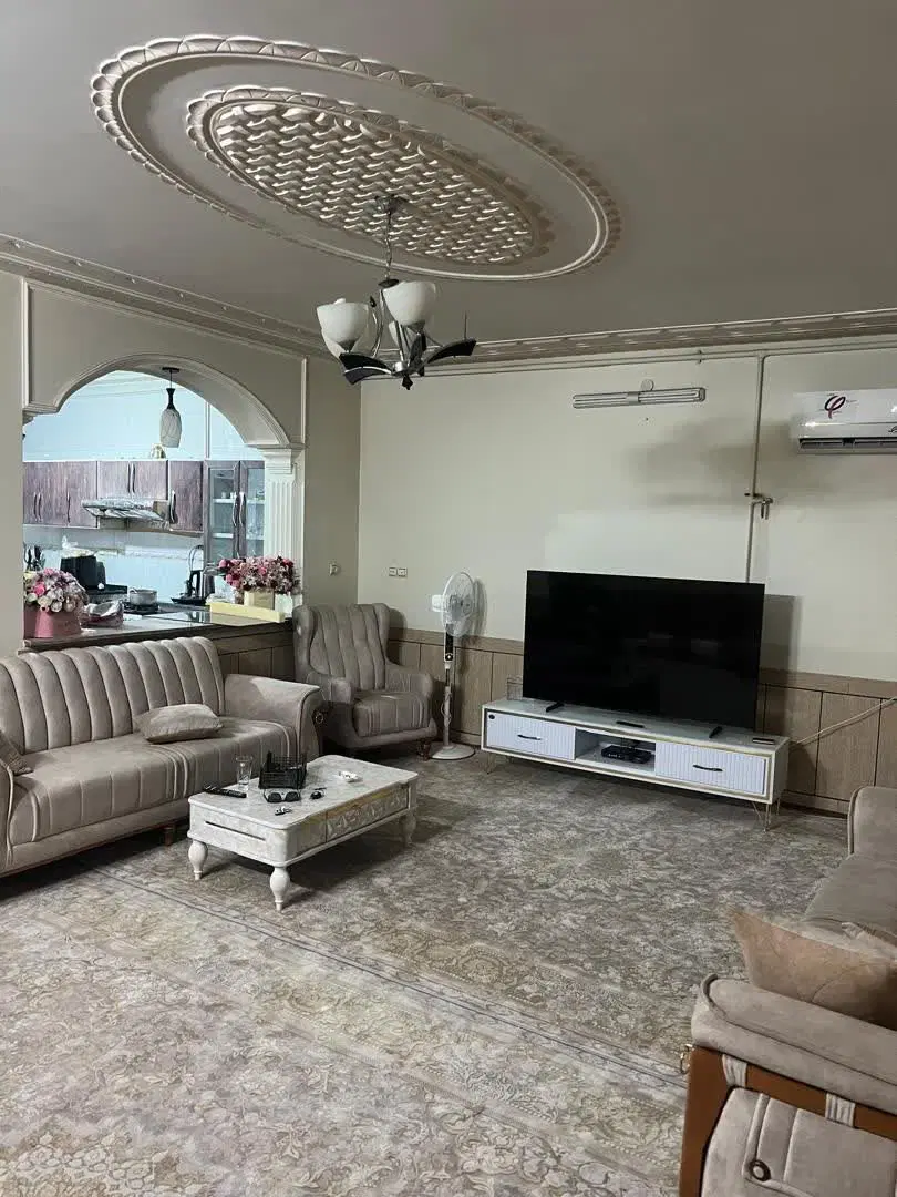 رهن کامل یارهن واجاره طبقه دوم منزل ویلایی