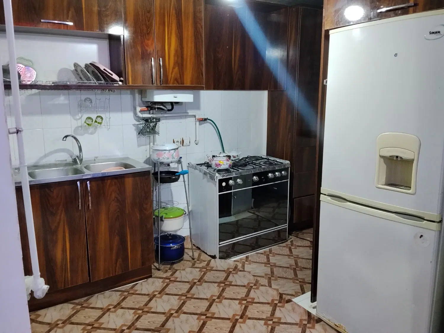 رهن واحد همکف