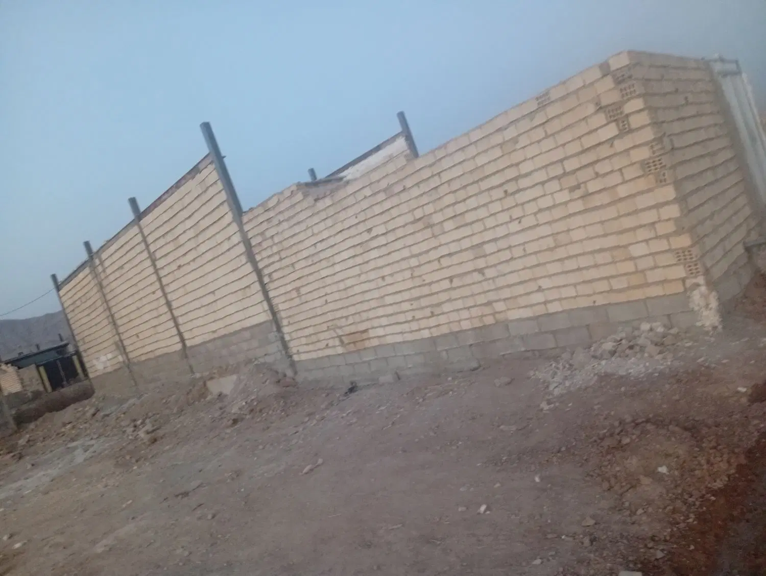 خانه نیمه ساز پاگر شناژ اسکلت