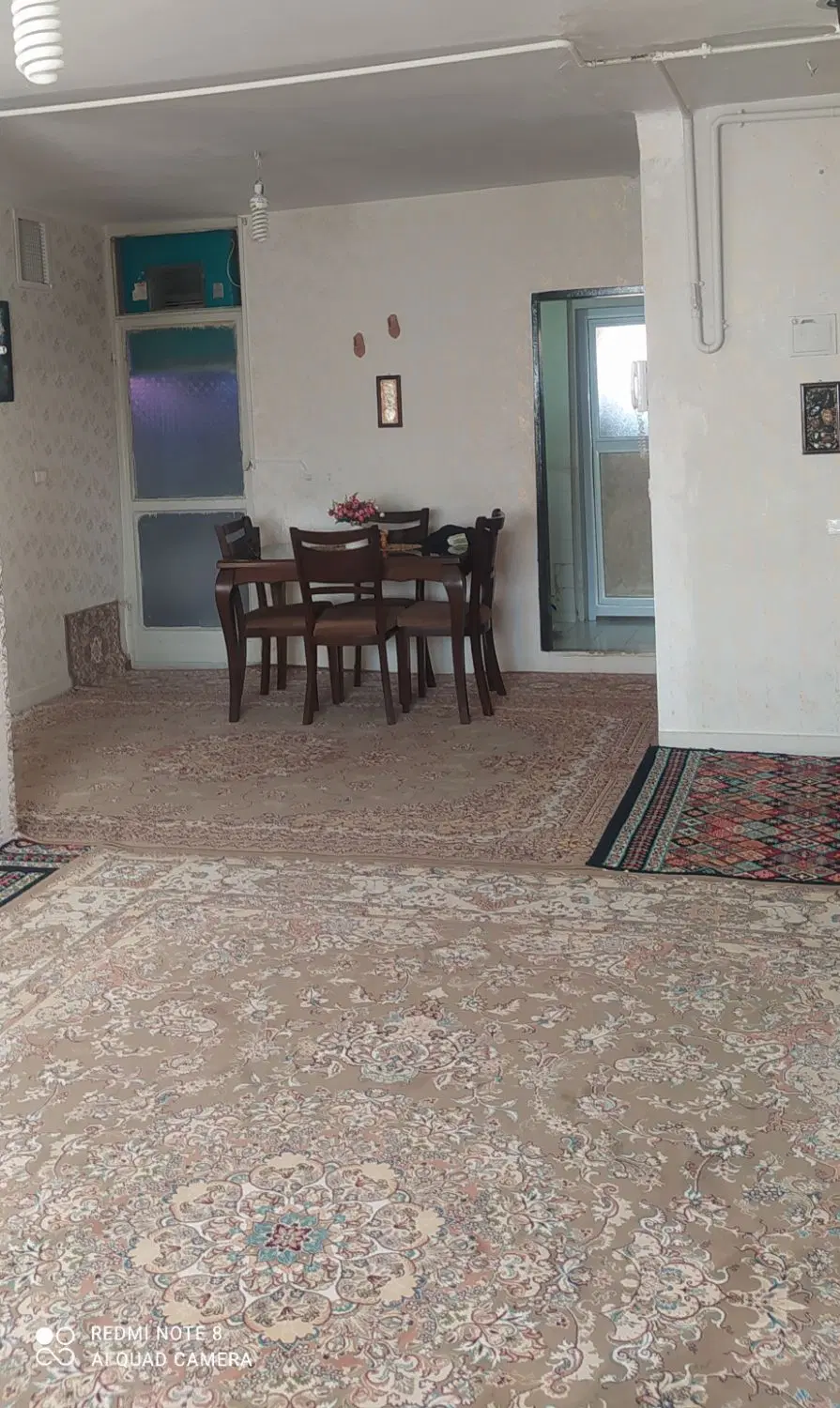 آپارتمان 85متری،8کارمندان