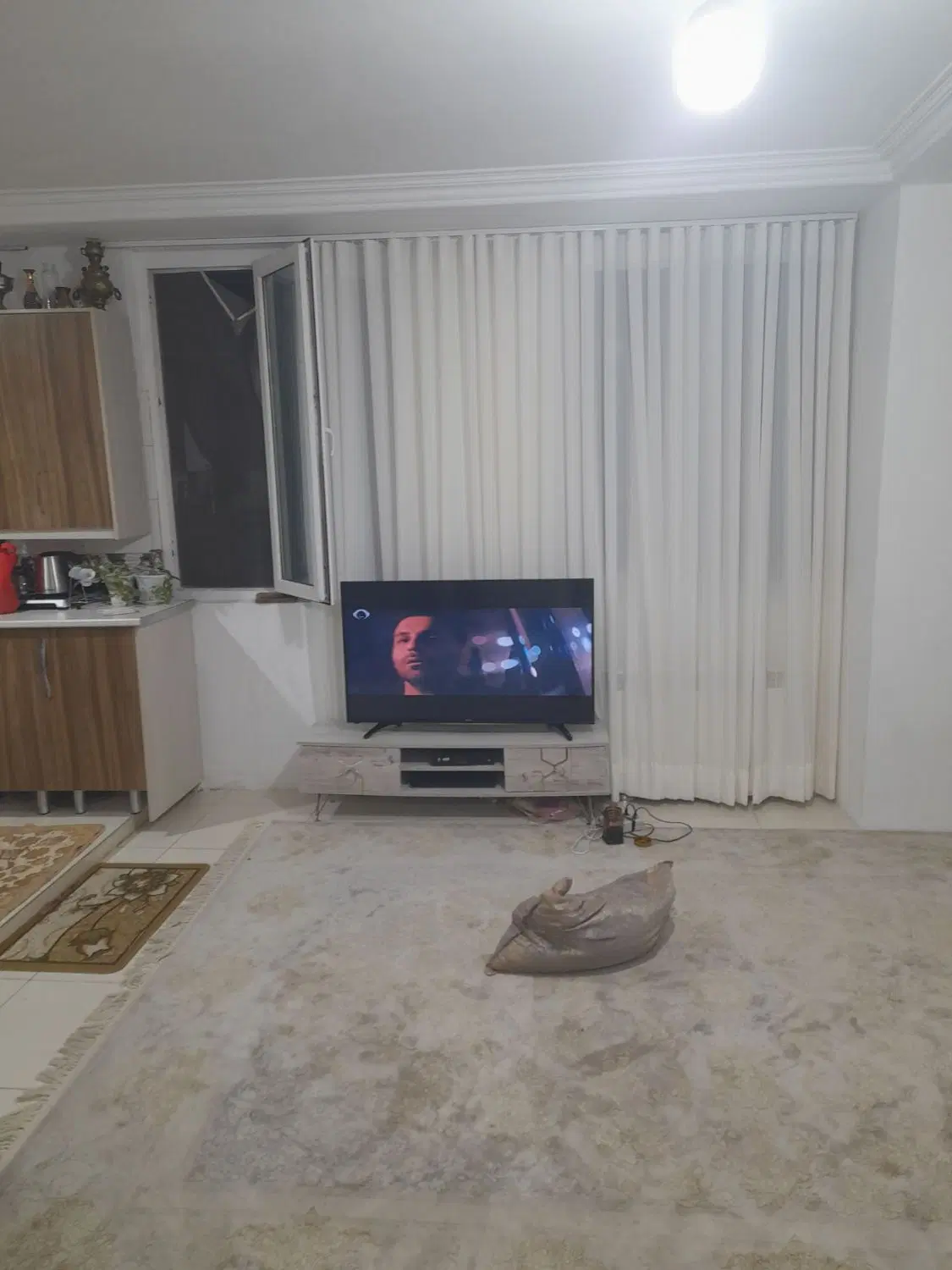 آپارتمان 67 متری دو خوابه فول سند تک برگ خ بیات