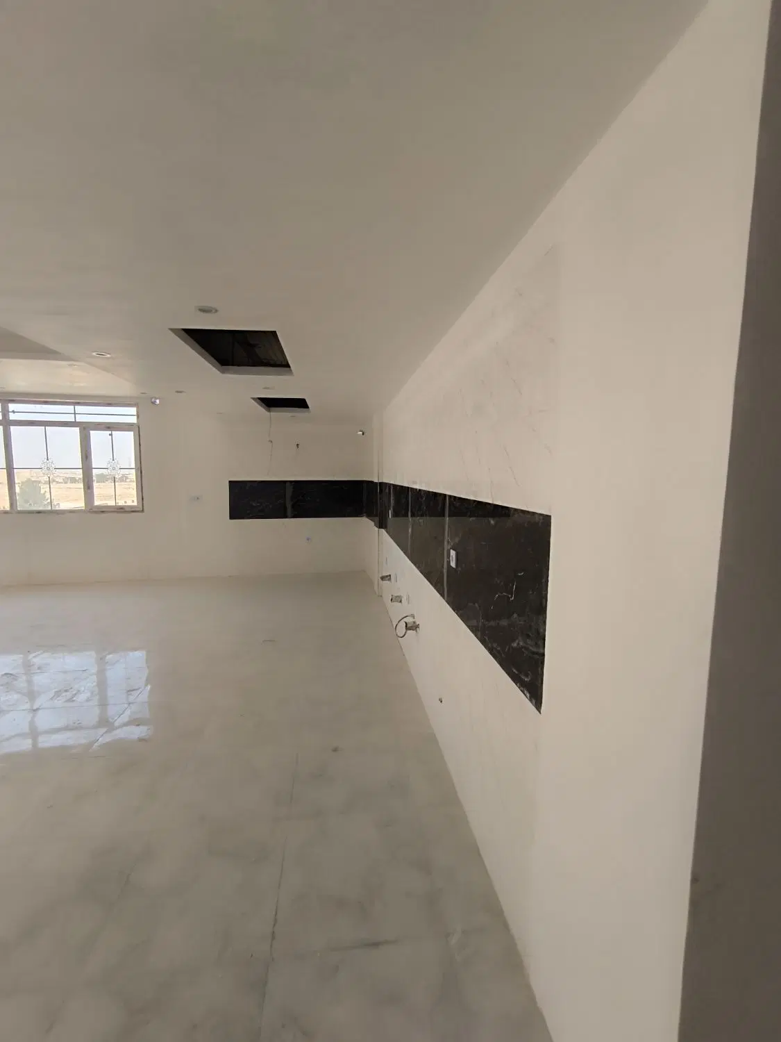 اپارتمان ۱۳۵متری سه خواب کلید نخورده