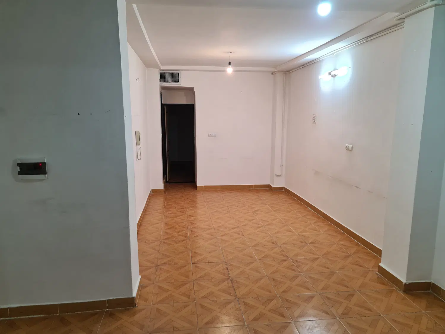 رهن کامل آپارتمان ۶۰ متری