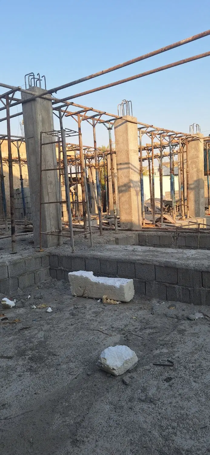 فروش منزل مسکونی نیمه کاره