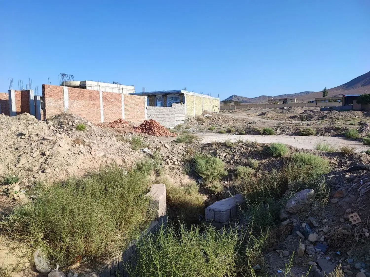 فروش۱قطعه زمین بلوارشهیدسلیمانی جنب میدان علی اصغر
