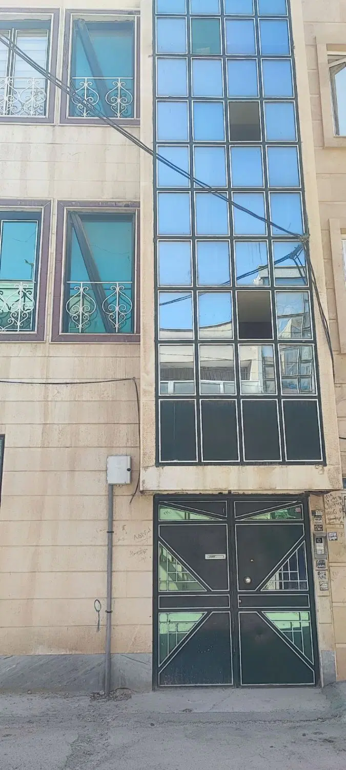 آپارتمان تک واحدی کرمانشاه فرهنگیان فاز۲