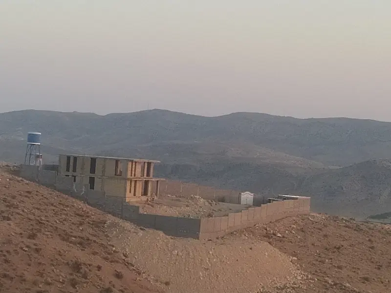 اسکلت دوطبقه ۴۰۰متر زیربنا