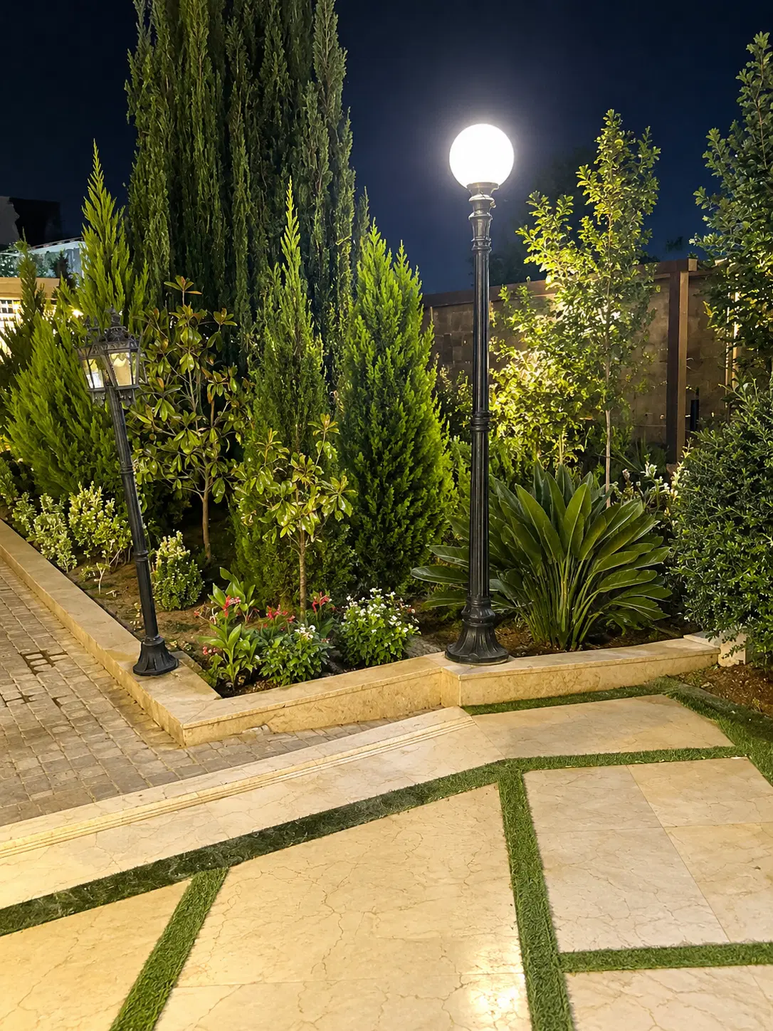 اسکان رایگان در سوئیت سرایداری باغ ویلا