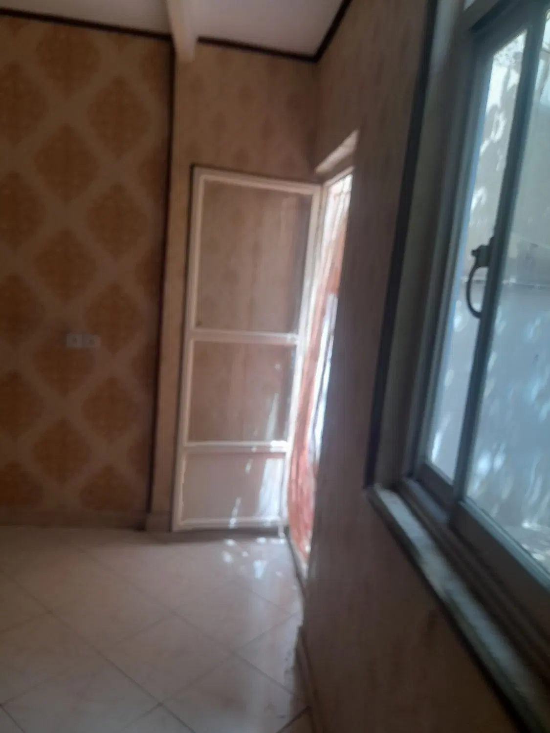 کلنگی ۸۰متر آماده ساخت جواز۴طبقه۵۰متری