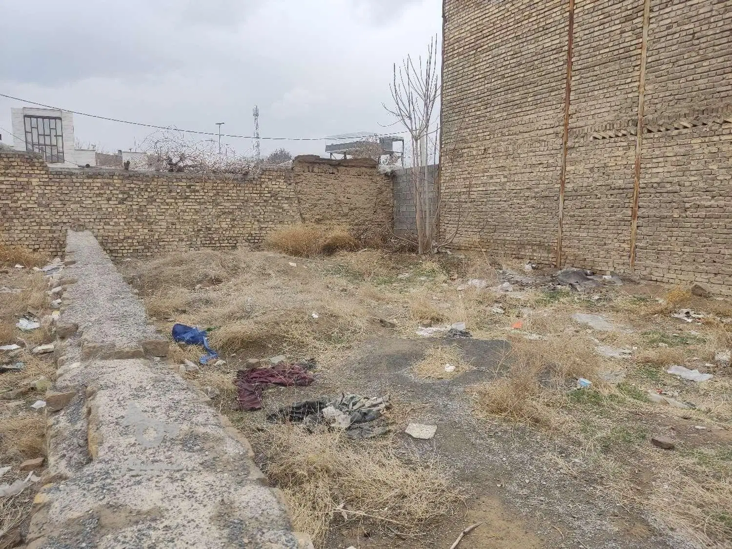 زمین روستای نواران315متر