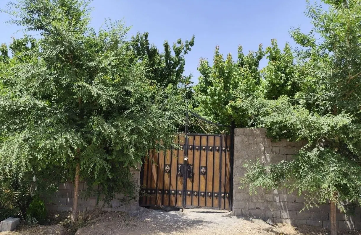 باغ ۴۰۰۰ هزار متر