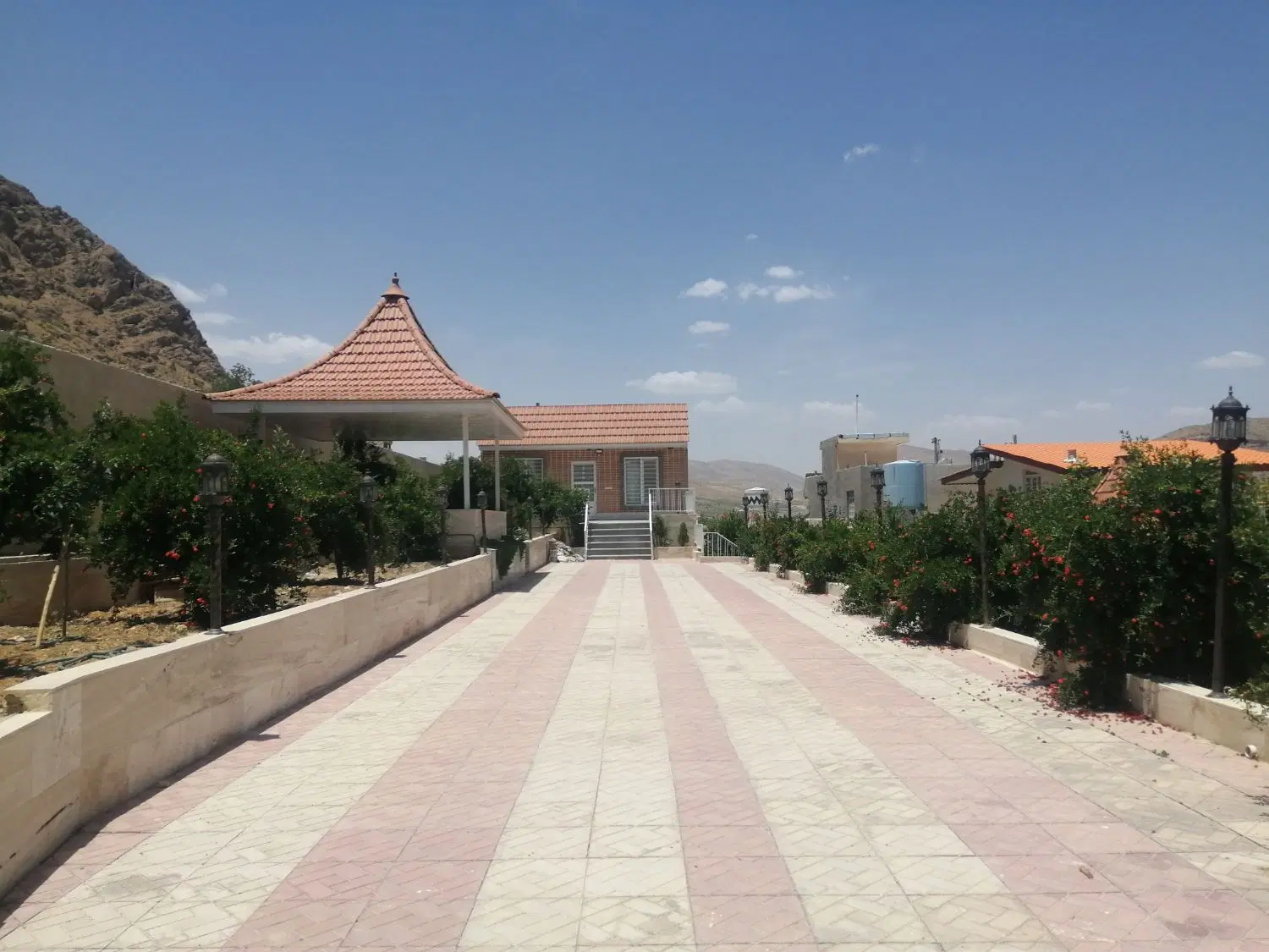 گلستان صدرا کلستان.کلسون باغ 1000متری
