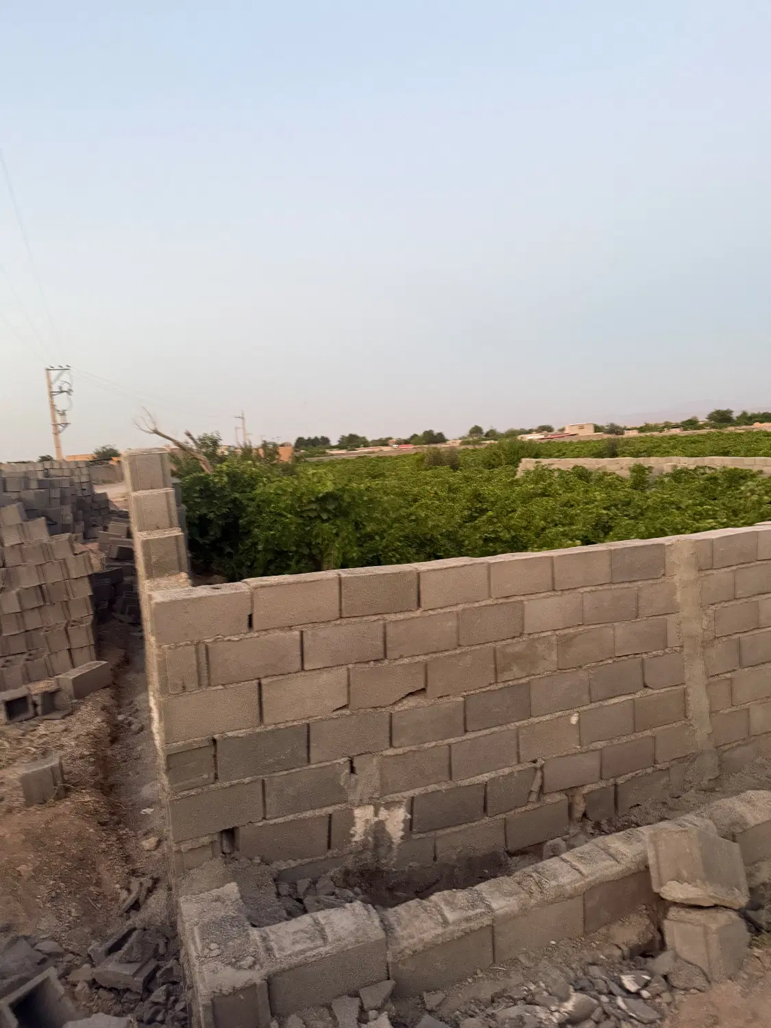 ویلا باغ ۵۰۰ متری و ۷۰۰ متری با برق گاز