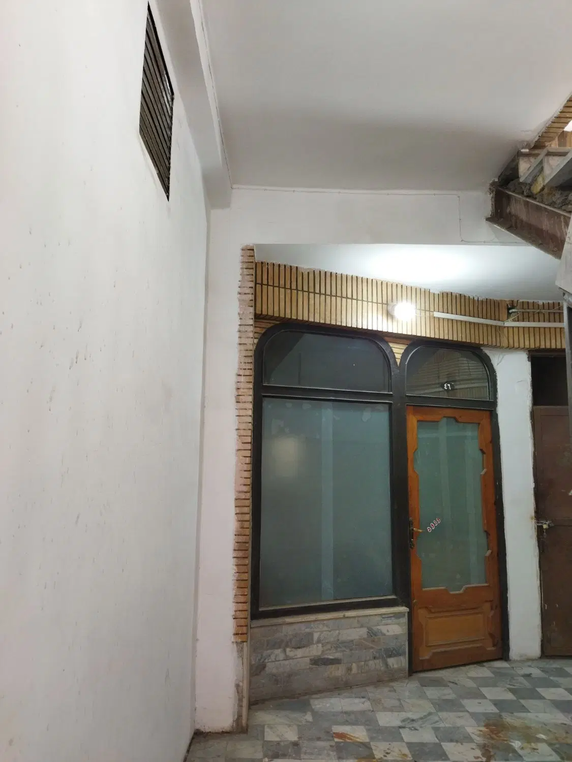 مغازه ۹ متری کوچه باشگاه پاساژ کسری
