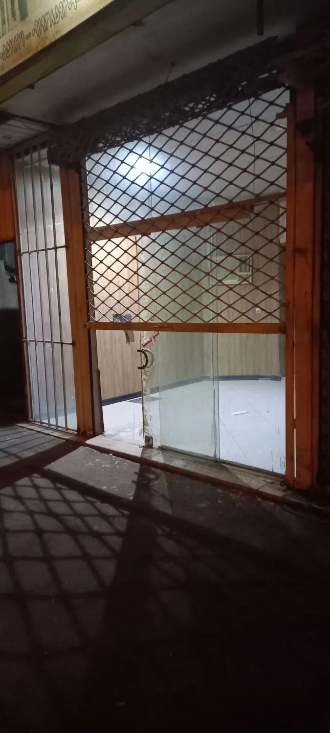 مغازه ۱۵متری بحر بلوار ارتباطات شهرک عارف