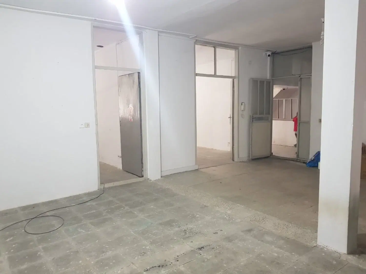 اجاره ویلایی طبقه بالای مغازه