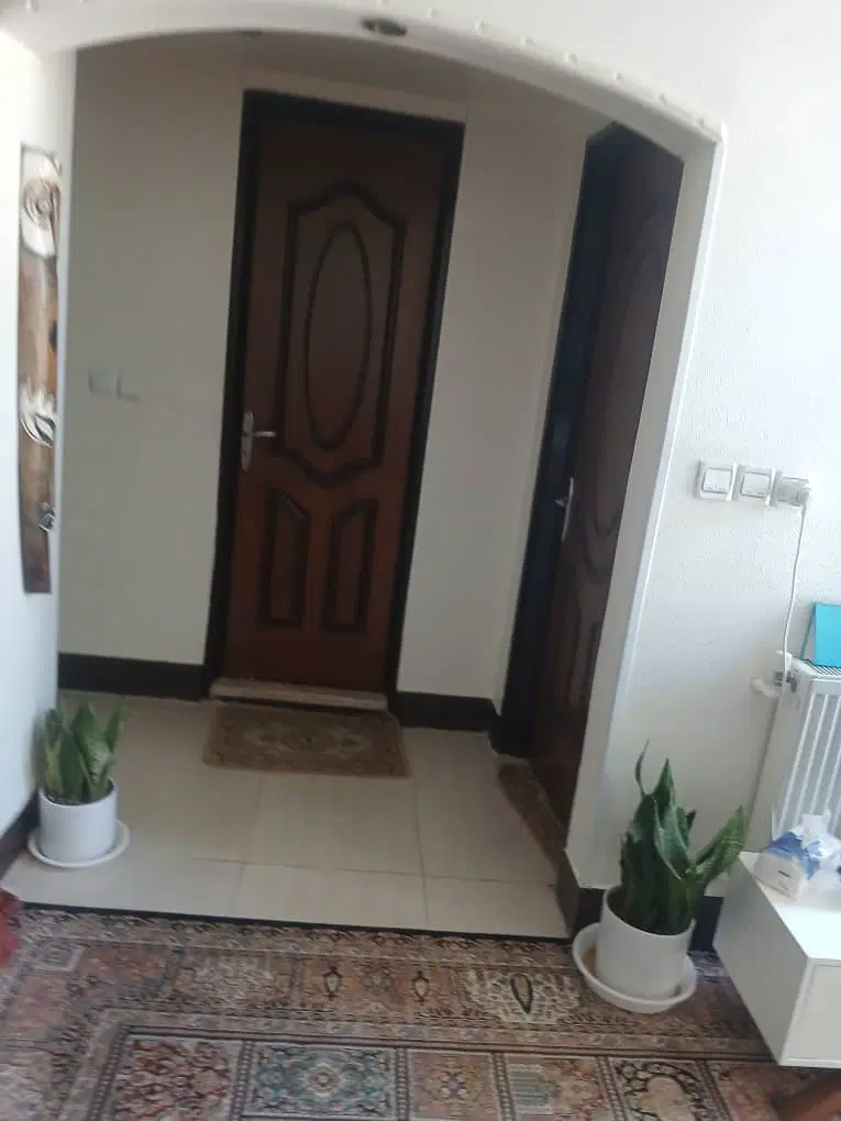 واحد همکف بفروش می رود