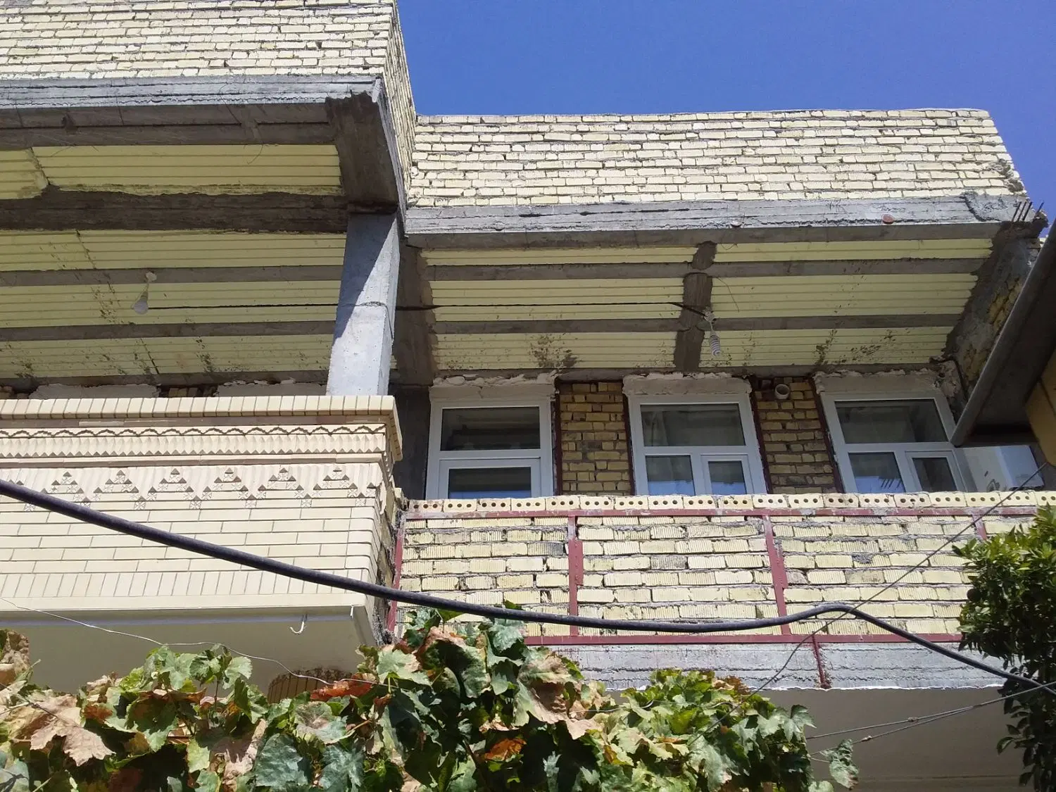رهن منزل فلکه معلم خیابان پارسه کوچه یک