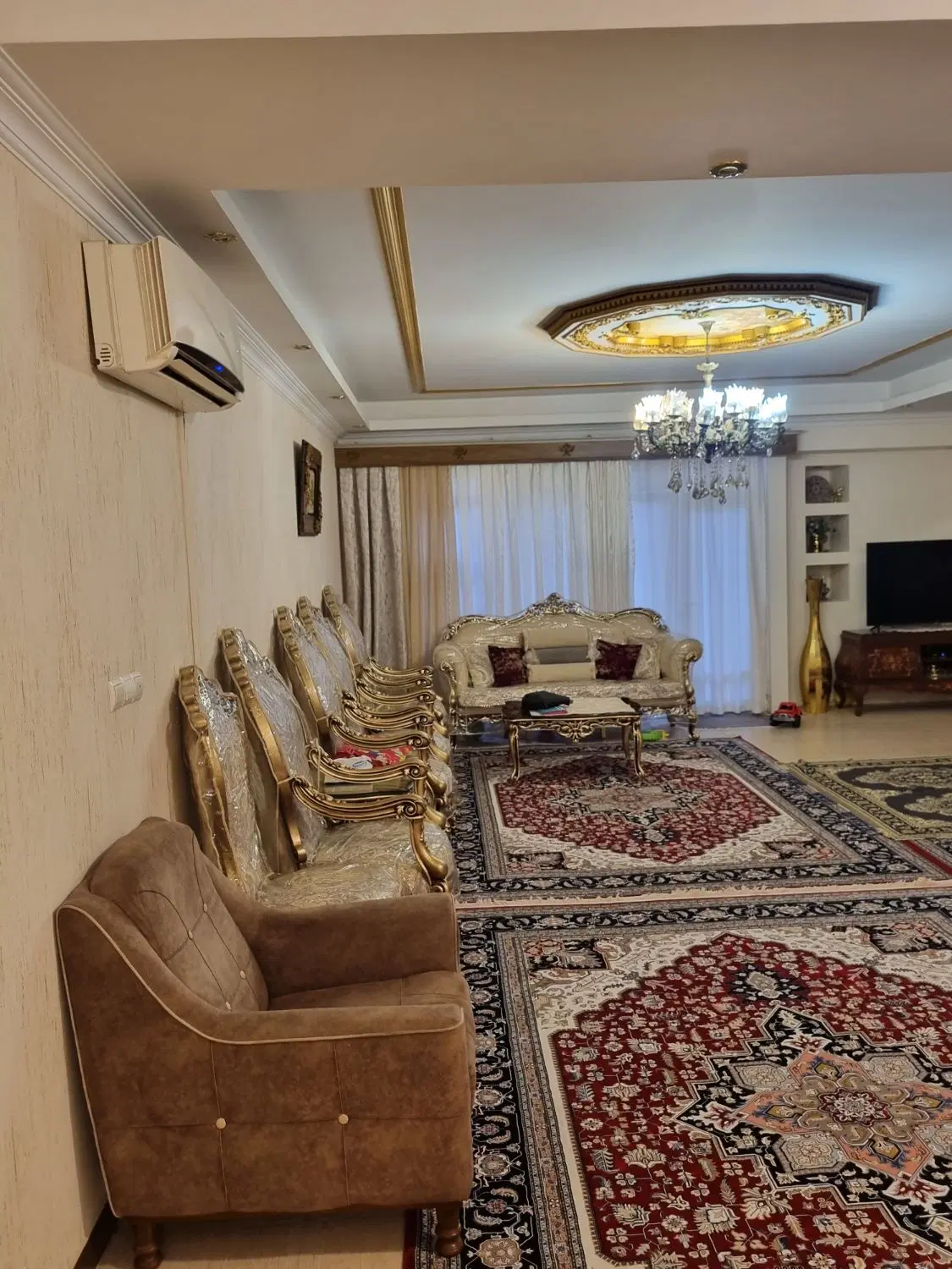 فروش واحد 136 متر