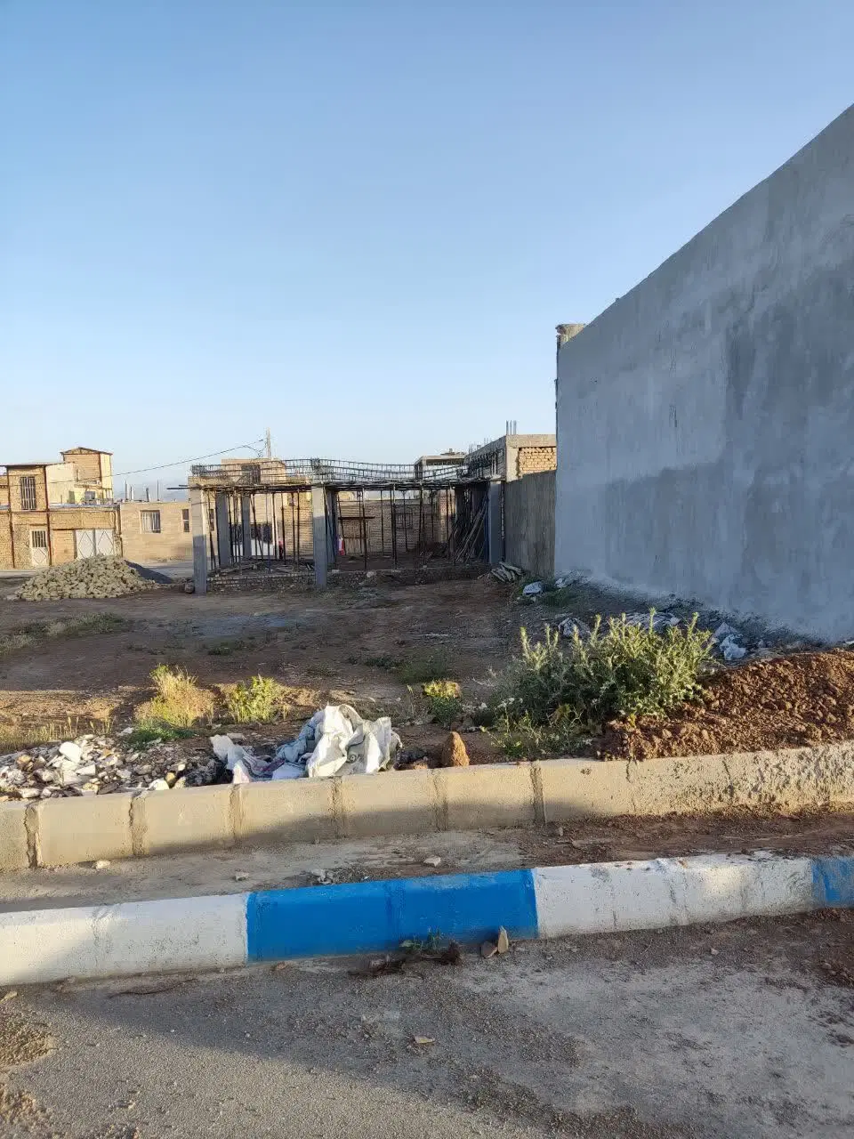 فروش زمین مسکونی با پروانه ساخت۲ طبقه