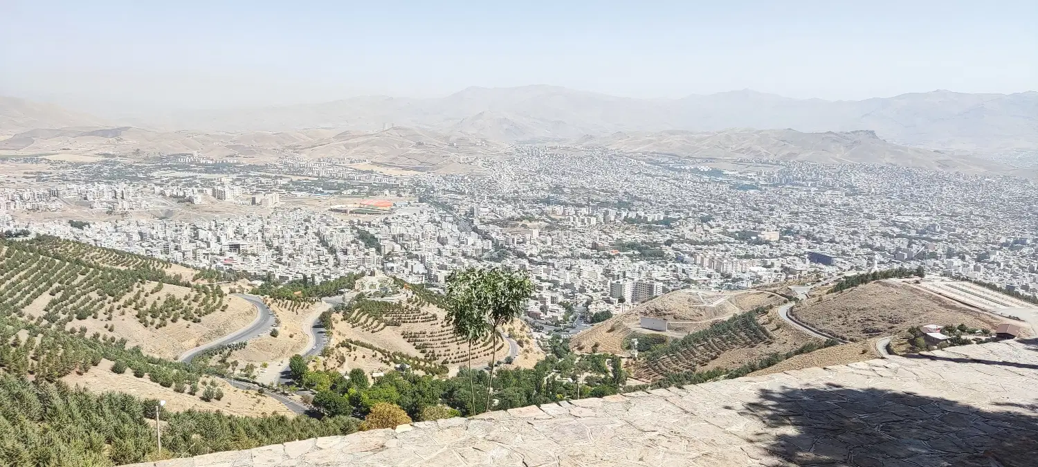 دو خوابه شخصی ساز تکیه و چمن