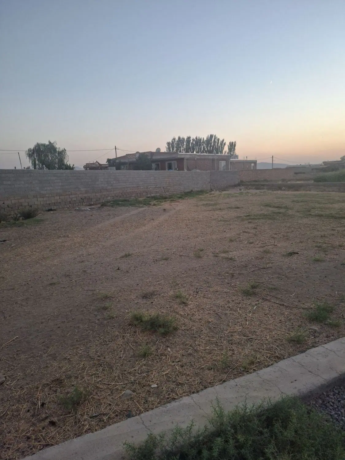 زمین مسکونی روستای دولت آباد (توپوز اباد)