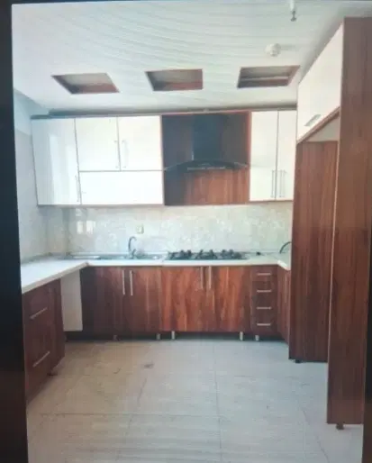 ۷۰متر ۲ خواب ۸۰۰ پیش اجاره ۳۵فول املاک آرتاویل