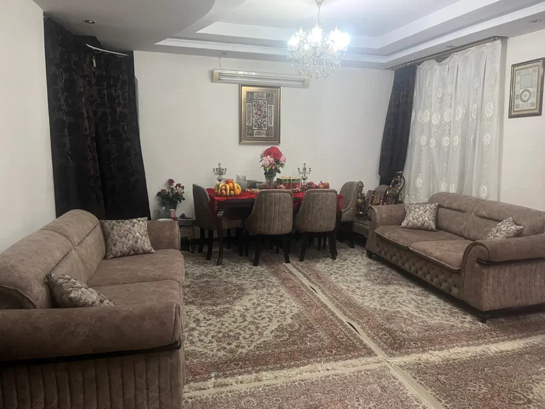 آپارتمان ۹۷ متری شمال ستارخان