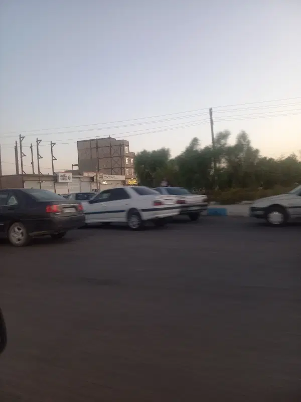 زمین فروشی