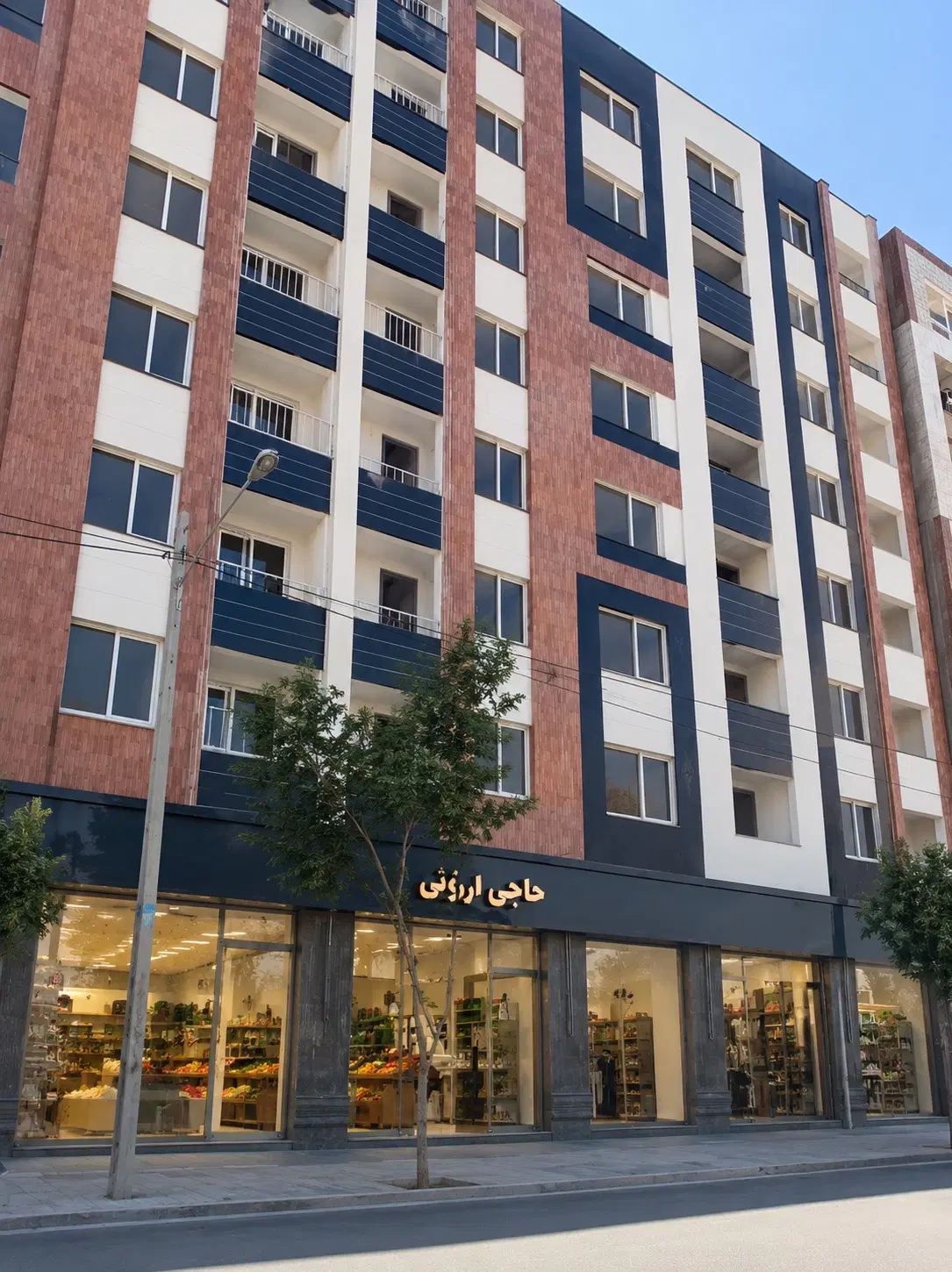 ۱۱۳_۵ متری ۲ خواب نو ساز نور گیر عالی مهندسی ساز