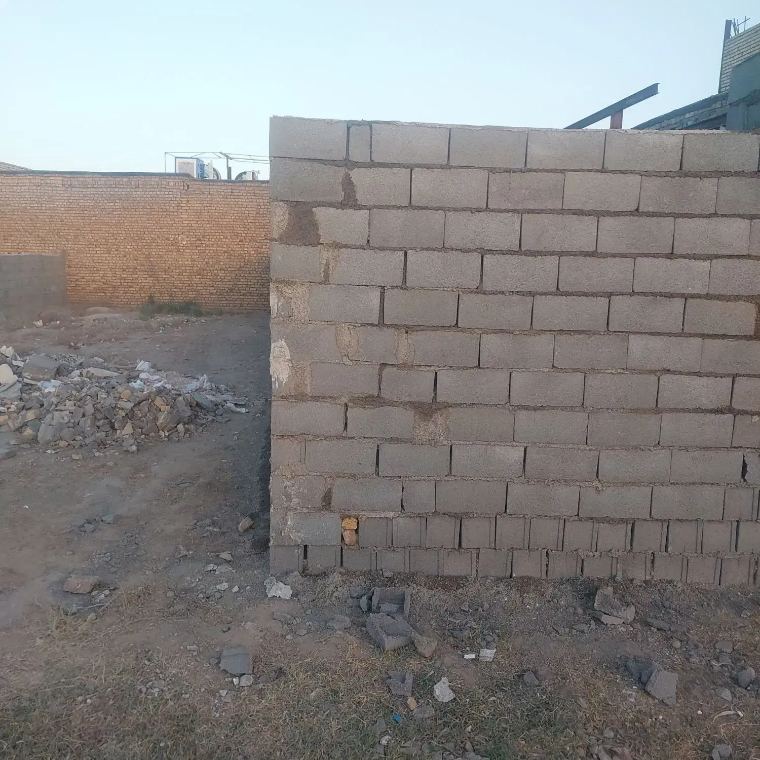 یک قطعه 100 متری شاهنامه 69