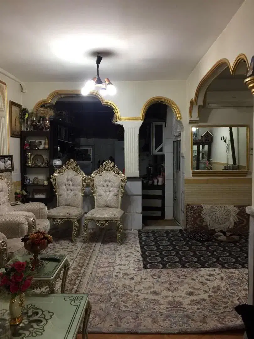 خانه ویلایی دو خواب، بالکن دار بهمراه مغازه