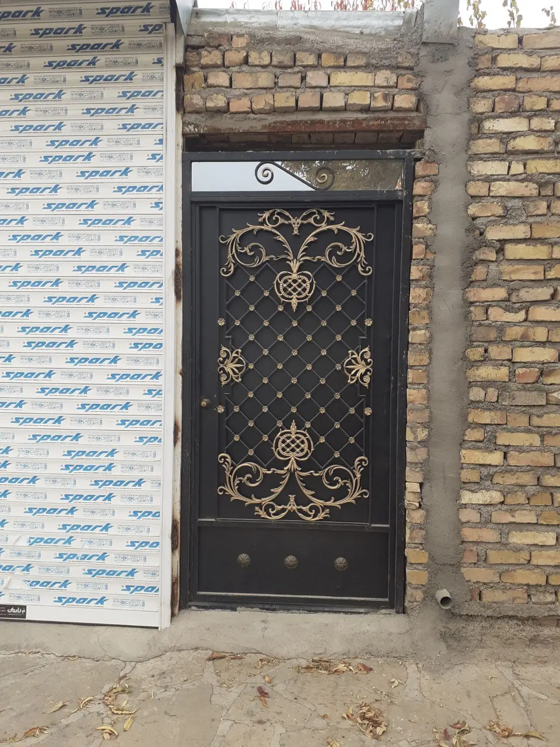 زمین نیمه ساخت در شهرک دواسب