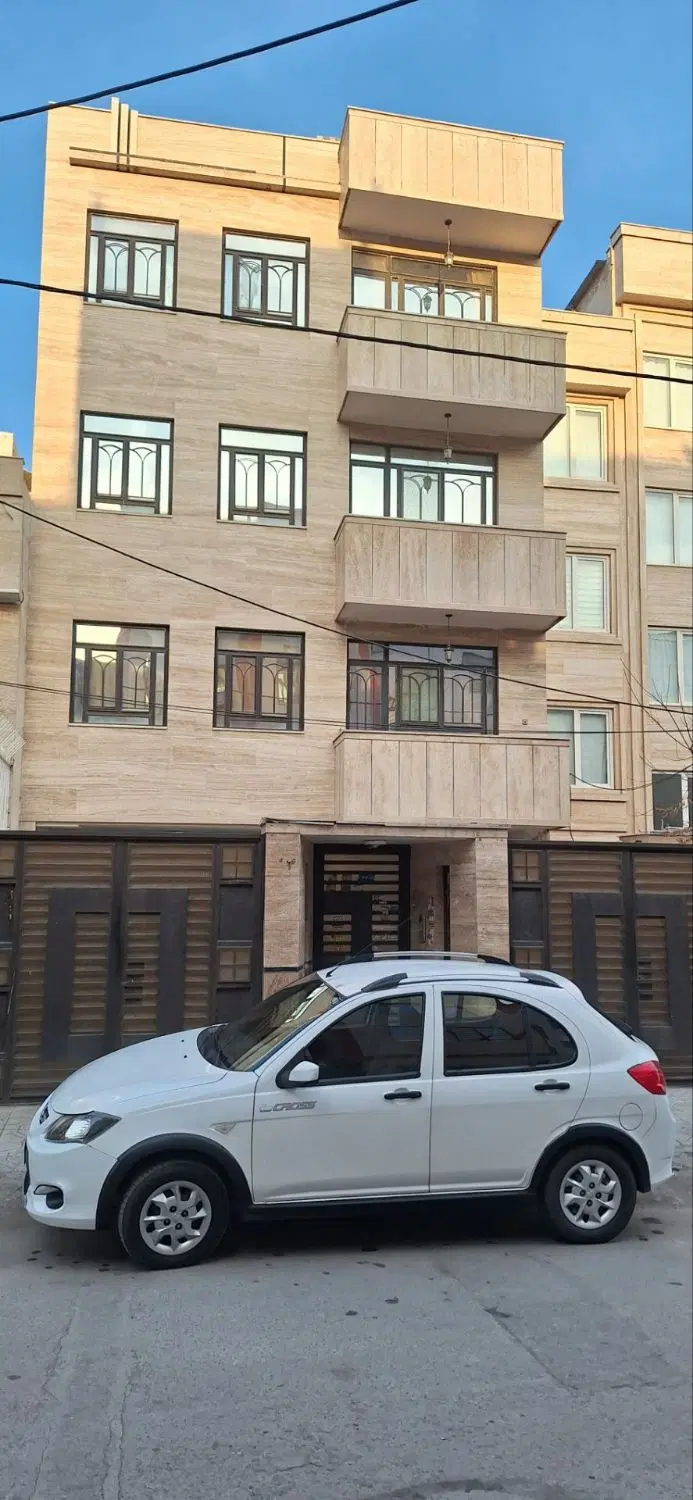 ۱۰۰متر آپارتمان سنددار تک واحدی سرافرازان دلاوران