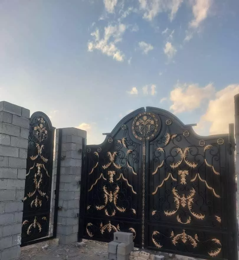 زمین دور دیوار جاده گلمکان گلستان۴ گلریز