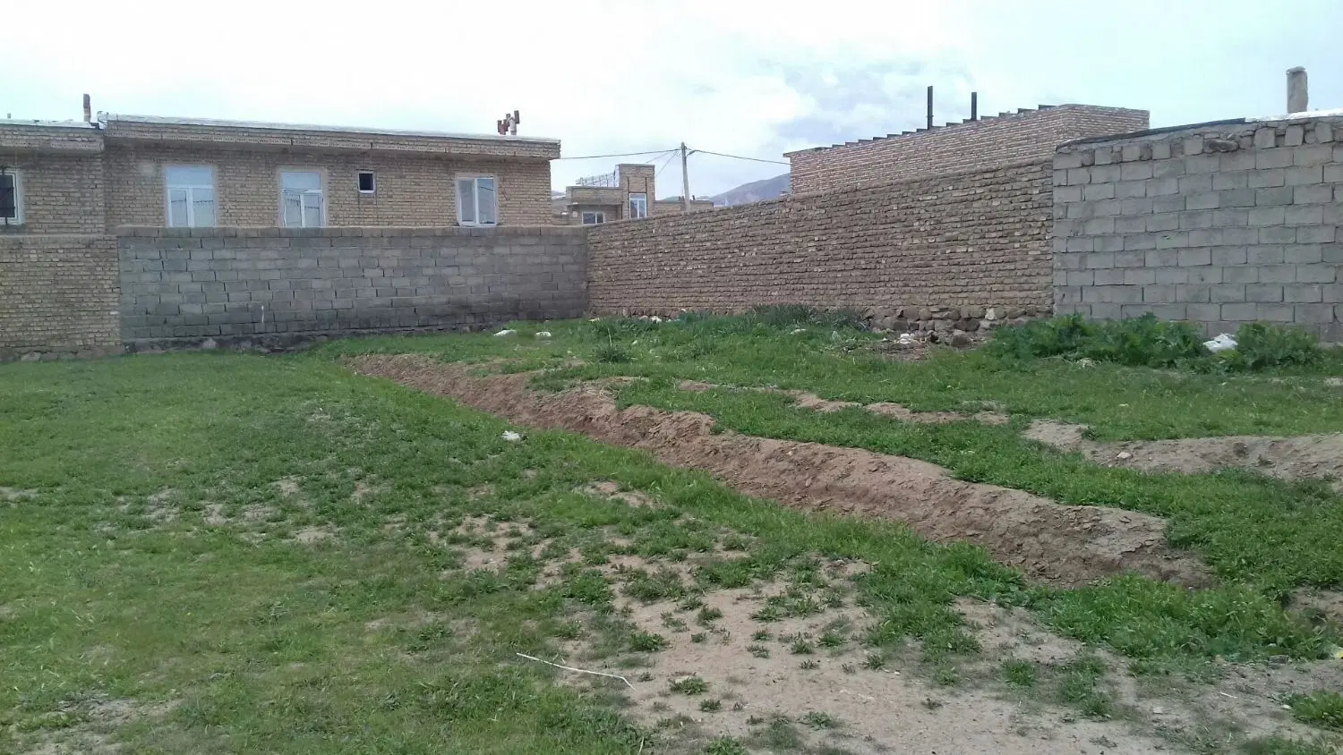 قطعه۱۹۷متری مسکونی درملاصدرای۷