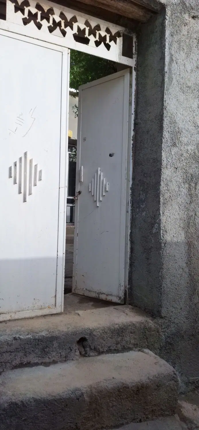 خانه ویلایی کرند غرب