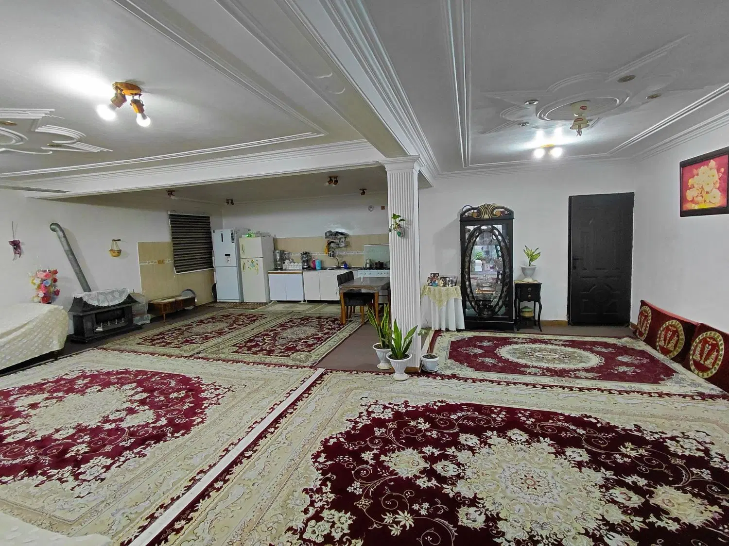 ویلایی ۱۲۰ متر بنا باقیمت استثنایی