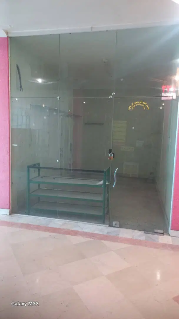 مغازه فروشی پاساژ الماس بومهن